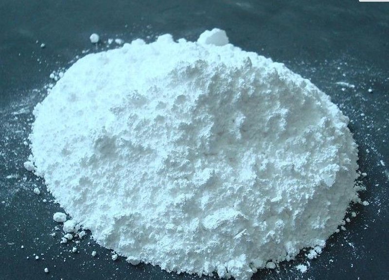 近年来，镁砂的价格波动引起了广泛关注。今天我们就来探讨一下镁砂价格的走势及其对相关产业的影响。